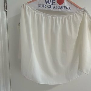 Cute white off the shoulder polyester top size XL nice weight new and never worn